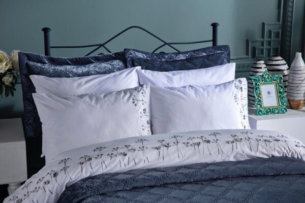 اغطية السرير